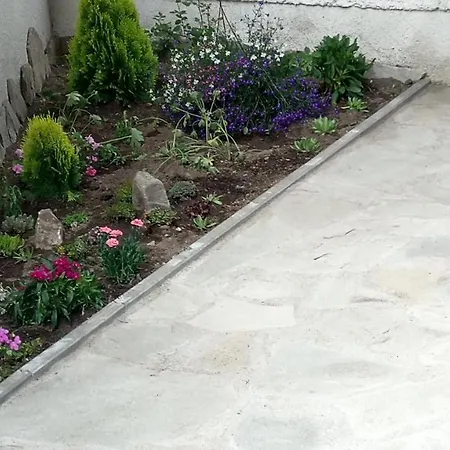 Apartment Daroom In The Heart Of